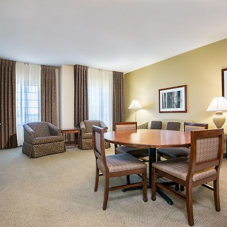 Staybridge Suites Phoenix Glendale Sports Dist By Ihg Buitenkant foto