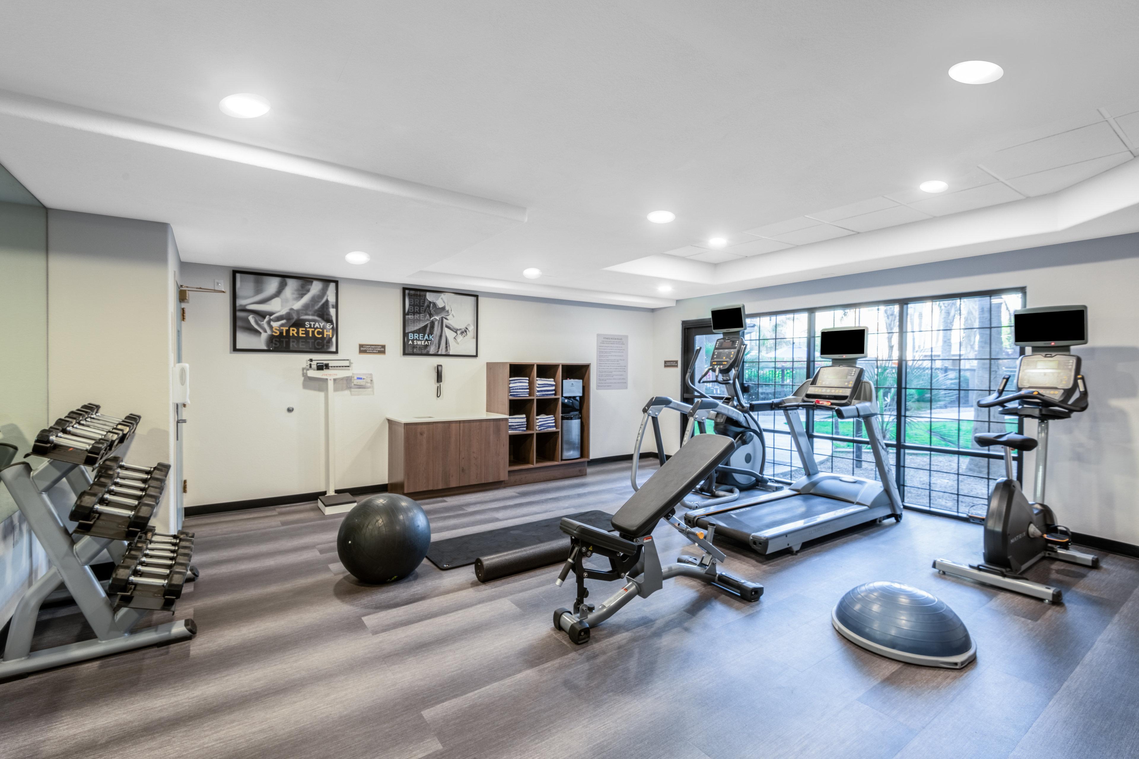 Staybridge Suites Phoenix Glendale Sports Dist By Ihg Buitenkant foto