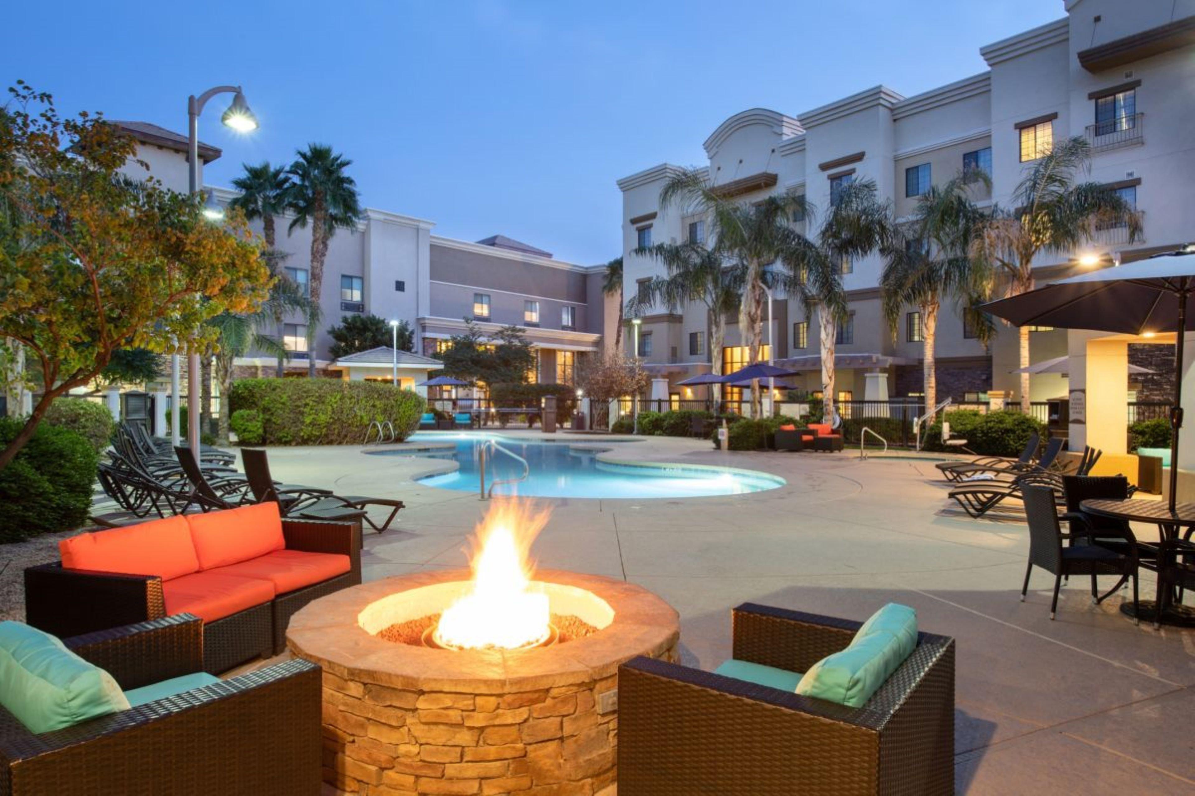 Staybridge Suites Phoenix Glendale Sports Dist By Ihg Buitenkant foto
